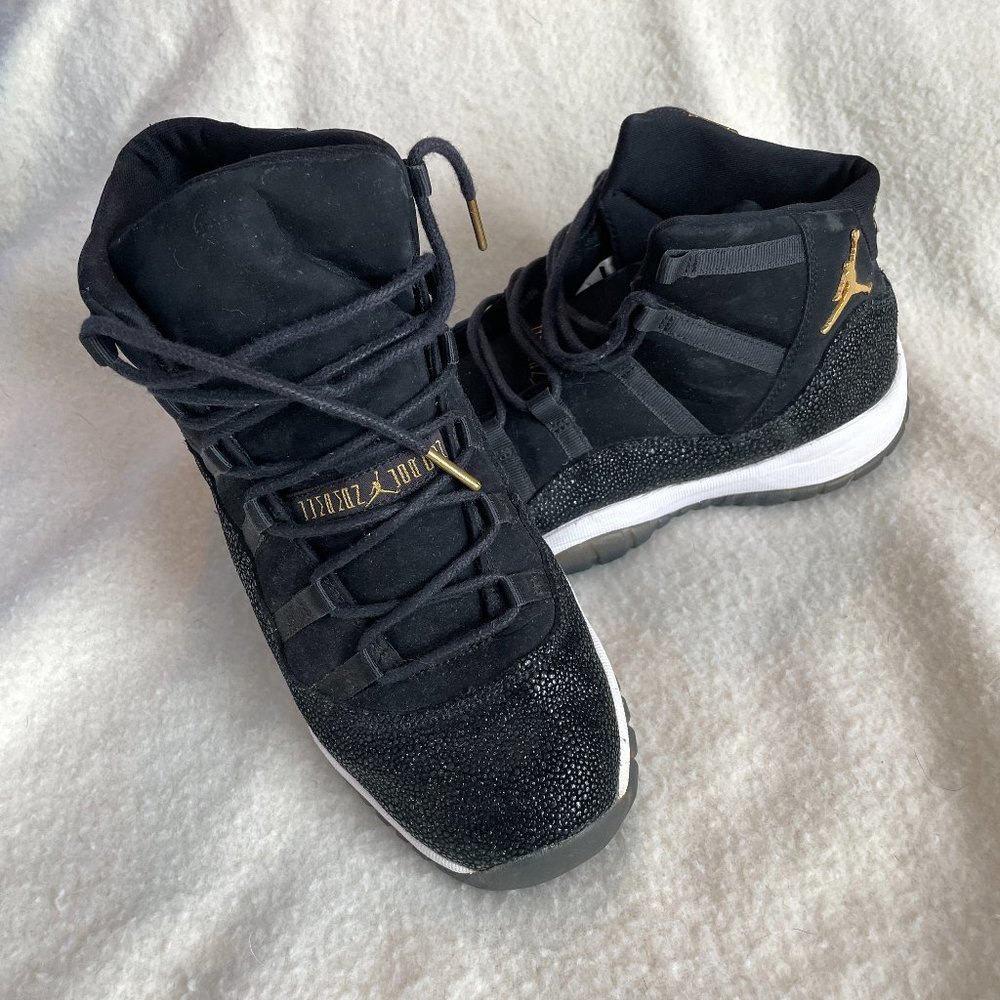 Nike Jordan 11 retro heiress prem HC sneakers. 7.5Y